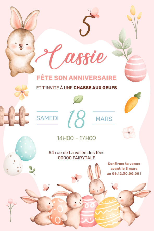 Carte d’invitation aquarelle pastel sur le thème de Pâques : lapins souriants, œufs décorés, fleurs, papillon, carotte et petite barrière en bois. Texte central : “Cassie fête son anniversaire et t’invite à une chasse aux œufs — samedi 18 mars, 14 h–17 h — adresse et RSVP indiqués