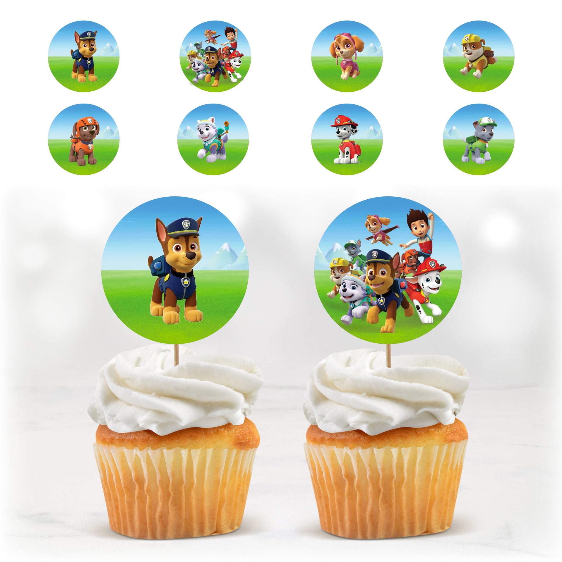 Cupcake toppers Pat’Patrouille à imprimer, décorations rondes avec Chase, Marcus, Stella et les chiots Paw Patrol plantées sur des cupcakes pour anniversaire enfant.