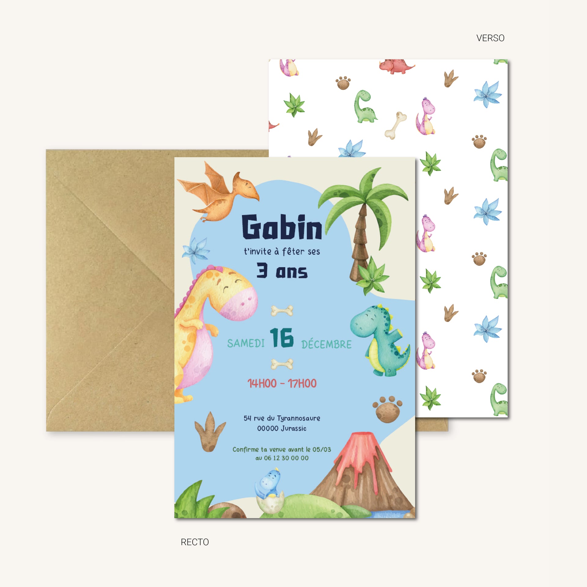 image de l'invitation anniversaire Aventure préhistorique – carte recto-verso personnalisée avec dinosaures colorés, volcan et décor jurassique, livrée avec enveloppe kraft.