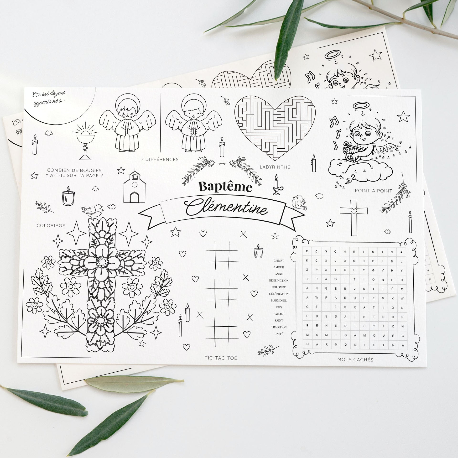Set de table personnalisable à imprimer pour baptême ou communion – activités pour enfants : coloriage, mots cachés, labyrinthe, 7 différences, point à point – design noir et blanc – format A3 – modèle religieux – prénom personnalisable.